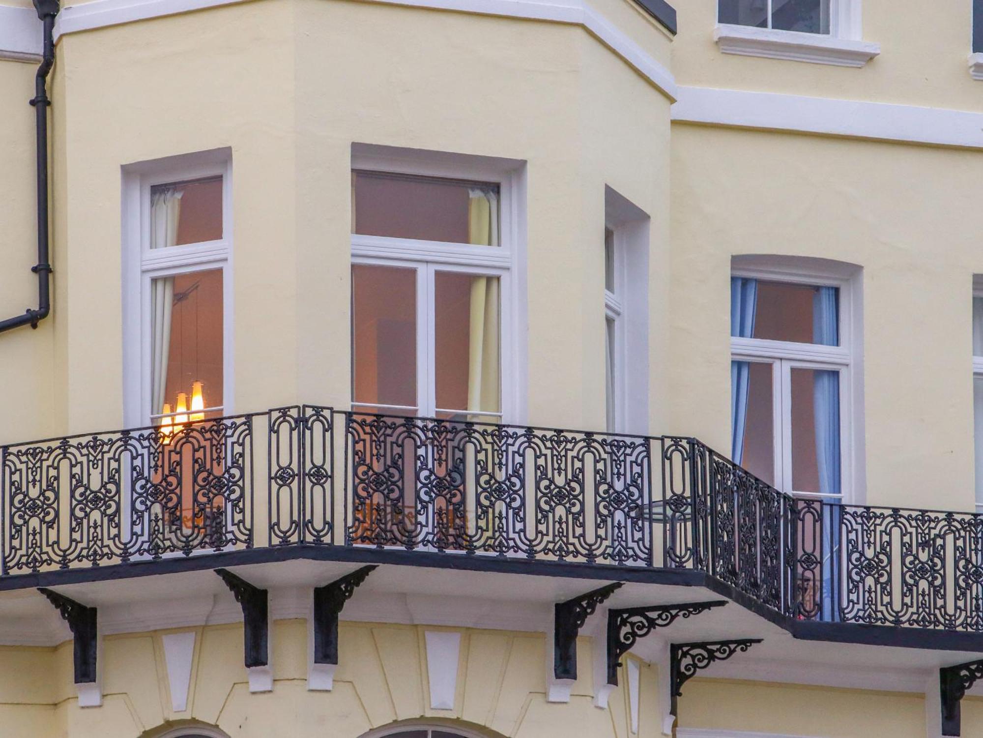 Apartamento The Old Spy Headquarters Folkestone Exterior foto